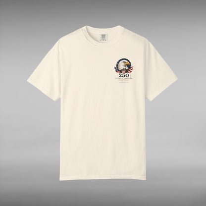 Move Vibe cream garment-dyed cotton t-shirt with a small eagle and 250 years of freedom emblem on the chest